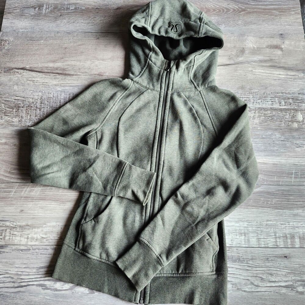 (4) Lululemon Scuba Hoodie *Light Cotton Fleece